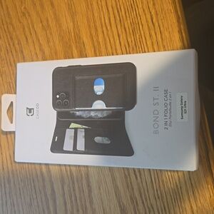 Caseco cell/wallet case